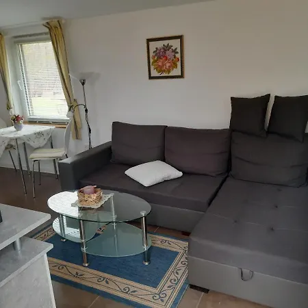 Apartman Ferienwohnung Praelank